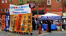 九月十日，声援一亿中国人退出中共党、团、队的集会活动在伦敦中国城举行。