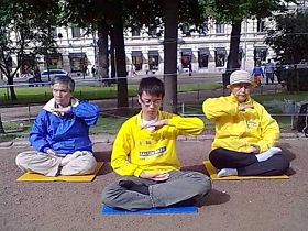 Image for article Finlande : Présenter le Falun Gong à Helsinki