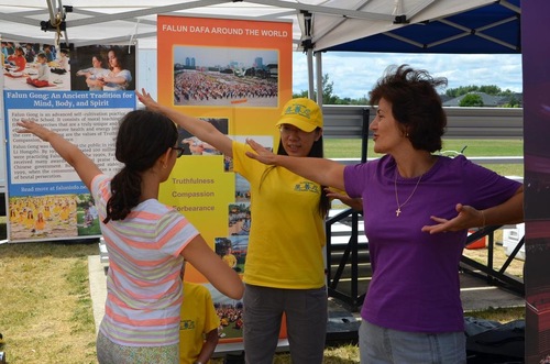 Mempelajari latihan Falun Gong