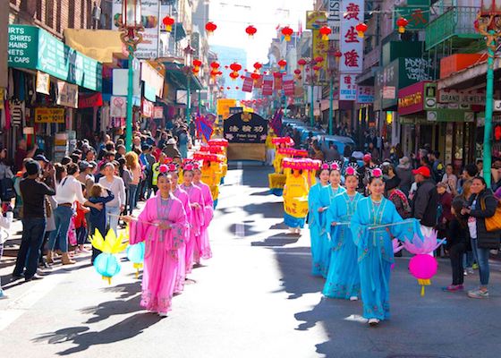 Image for article San Francisco: Falun Gong Parade Celebrates Chinese New Year