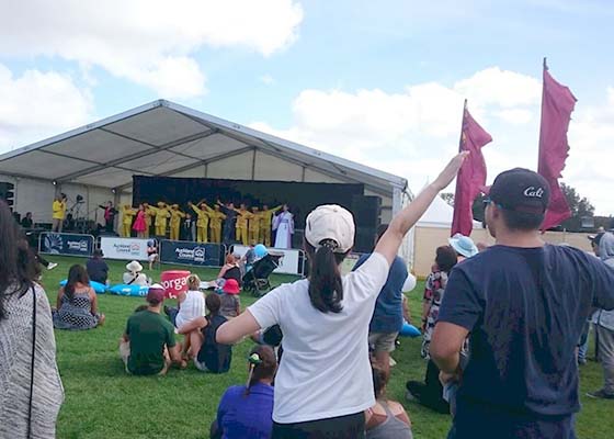 Image for article Auckland, New Zealand: Falun Dafa Welcomed at International Cultural Festival