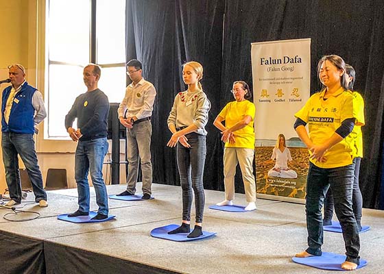 Image for article Stockholm, Sweden: Introducing Falun Dafa at Harmoni Expo