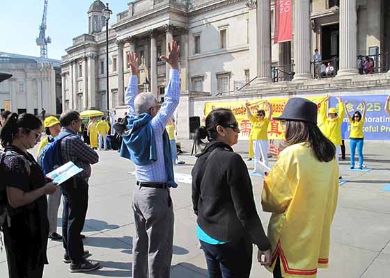 Image for article Falun Gong Events in London Commemorate the April 25 Appeal