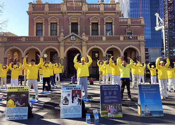 Image for article Australia: Rally Held in Parramatta to Oppose Persecution and Forced Organ Harvesting of Falun Gong in China
