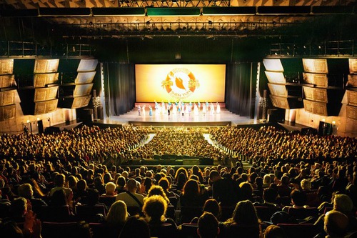 Image for article Theatergoers in Six U.S. States and Paris Value Opportunity to Witness Revival of Chinese Civilization Through Shen Yun