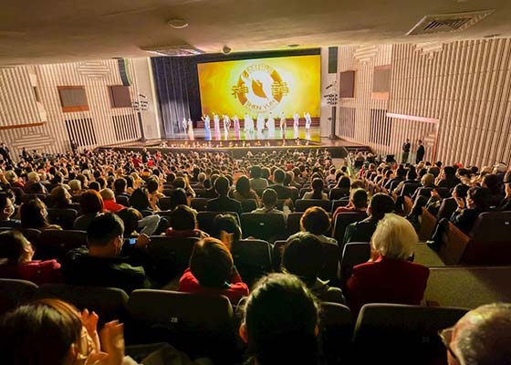 Image for article Shen Yun Performs to Sold-out Houses in Taiwan’s Kaohsiung, Tainan, and Changhua: “Tradition in Every Detail”