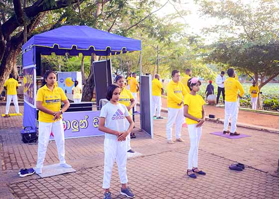 Image for article Sri Lanka: Celebrating World Falun Dafa Day and Introducing the Practice to the Public