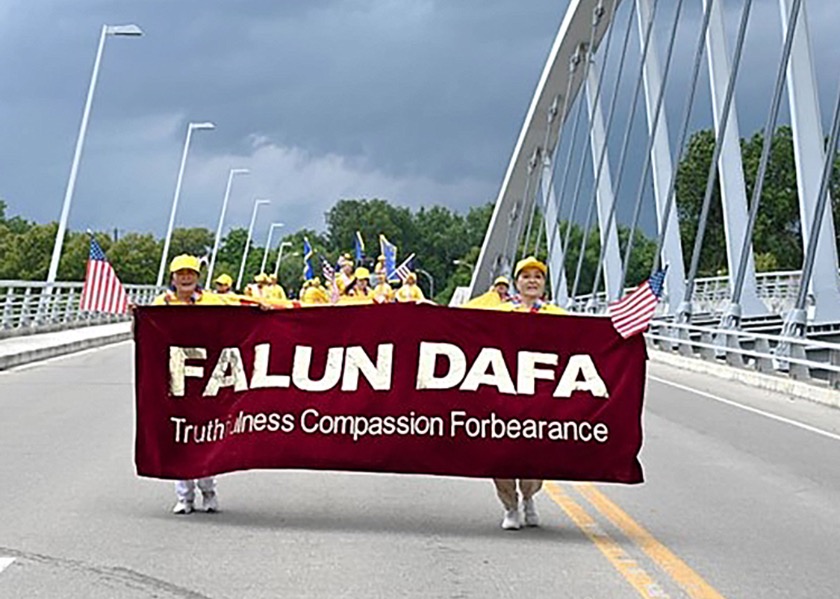 Image for article Ohio, USA: Falun Dafa Welcomed in Columbus Independence Day Parade