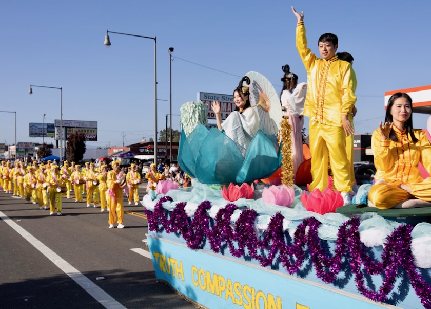 Image for article Washington State: Falun Dafa Entry Wins Award at Annual Strawberry Festival