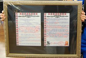 由新西兰联合部落酋长议会签名的奥提洛瓦法轮大法周的证书