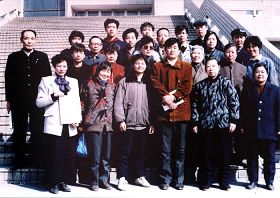 2010-7-9-master-li-hong-zhi-with-students-image--ss.jpg