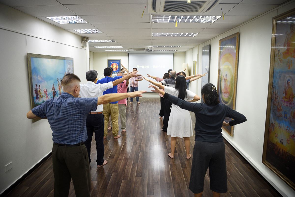 Image for article Сінгапур. Учасники дев’ятиденного семінару Фалунь Дафа дізнаються про справжній сенс життя