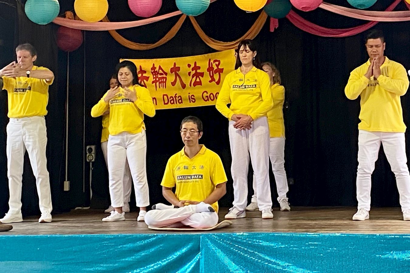 Image for article ​Австралія. Жителі штату Квінсленд дякують практикувальникам Дафа за знайомство з традиційною культурою Китаю