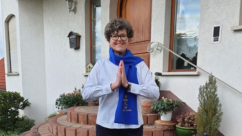 https://en.minghui.org/u/article_images/2022-1-23-german-falun-gong-practitioners-gratitude_03.jpg