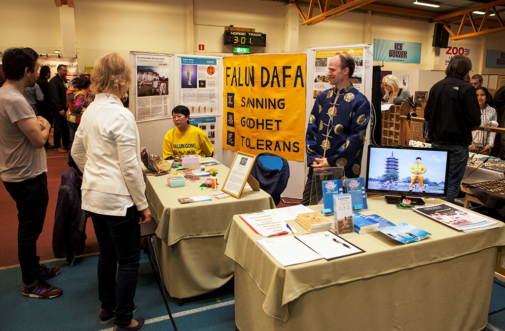 Image for article Practitioners Showcase Falun Gong at Sweden's Largest Mind and Body Expo