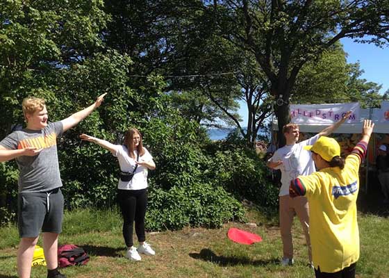 Image for article Denmark: Introducing Falun Gong at the Folkemøde in Bornholm