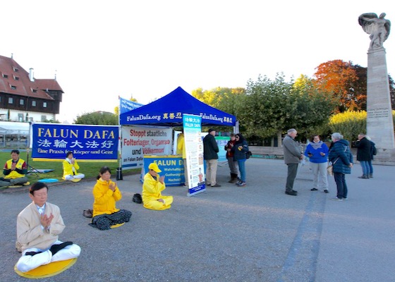 Image for article Central Europe: Falun Dafa Information Day Events in Multiple Cities Around Lake Constance