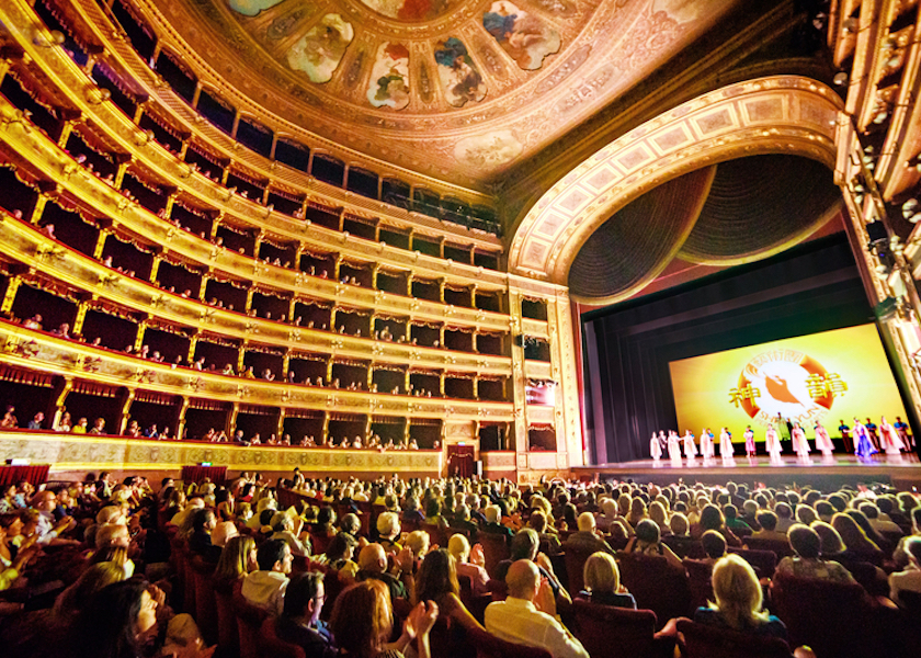 Image for article Theatergoers in Italy Esteem Shen Yun’s Artistic Accomplishment and Dedication: “Absolutely Otherworldly”