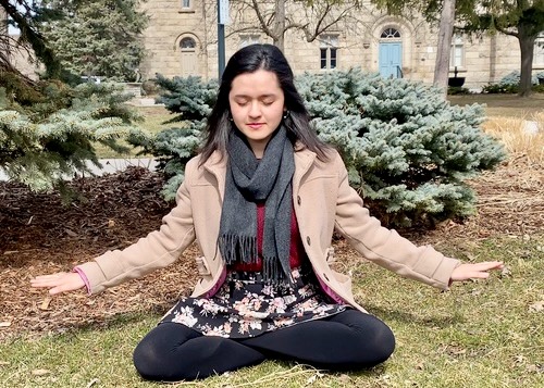 Image for article Canadian Undergraduate’s Amazing Changes after Practicing Falun Dafa: “I Feel Honored to Find Dafa”