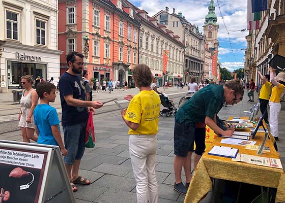 Image for article Austria: Series of Events Held to Call Attention to the Persecution of Falun Dafa