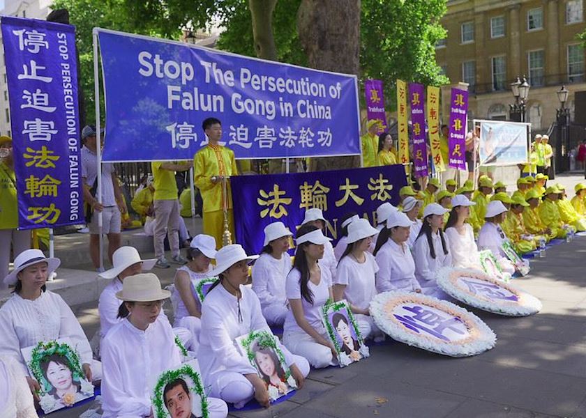 Image for article London: Dignitaries and the Public Condemn 23-Year-Long Persecution of Falun Dafa