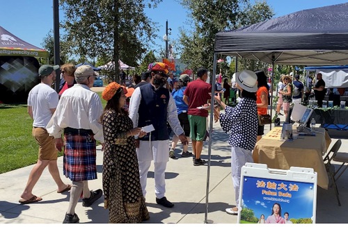 Image for article Sacramento, California: Falun Dafa Welcomed at Elk Grove Multicultural Festival