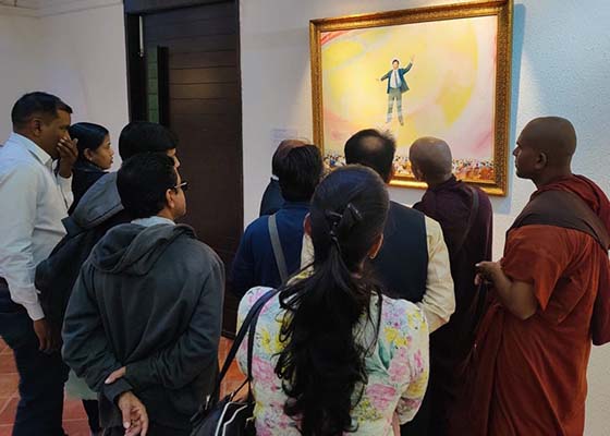 Image for article Nagpur, India: Dignitaries Praise Falun Dafa During the First Art of Zhen-Shan-Ren International Art Exhibition