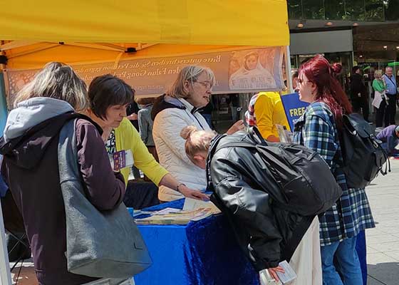 Image for article Hanover, Germany: Residents Call for an End to CCP’s Persecution of Falun Dafa