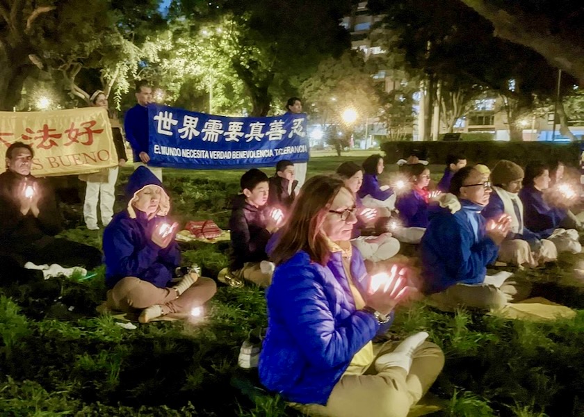 Image for article Peru: Activities in Lima and Piura Mark 25 Years of the Persecution of Falun Dafa