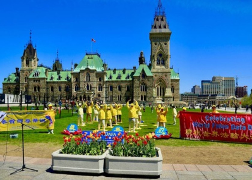 Image for article Celebrating World Falun Dafa Day in Canada’s Capital City